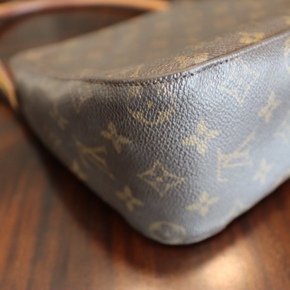LV Vintage Monogram Looping Purse GM Date - Picture 13 of 17